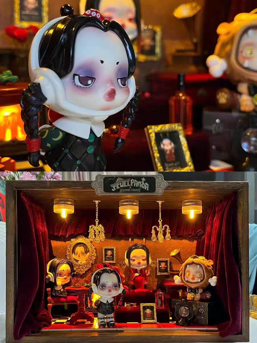 SKULL PANDA THE ADDAMS FAMILY Series Blind Box