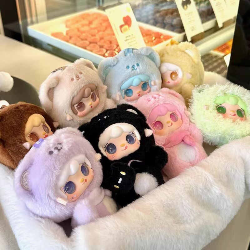 Yooki plush vinyl blind box-take a bite of the bear
