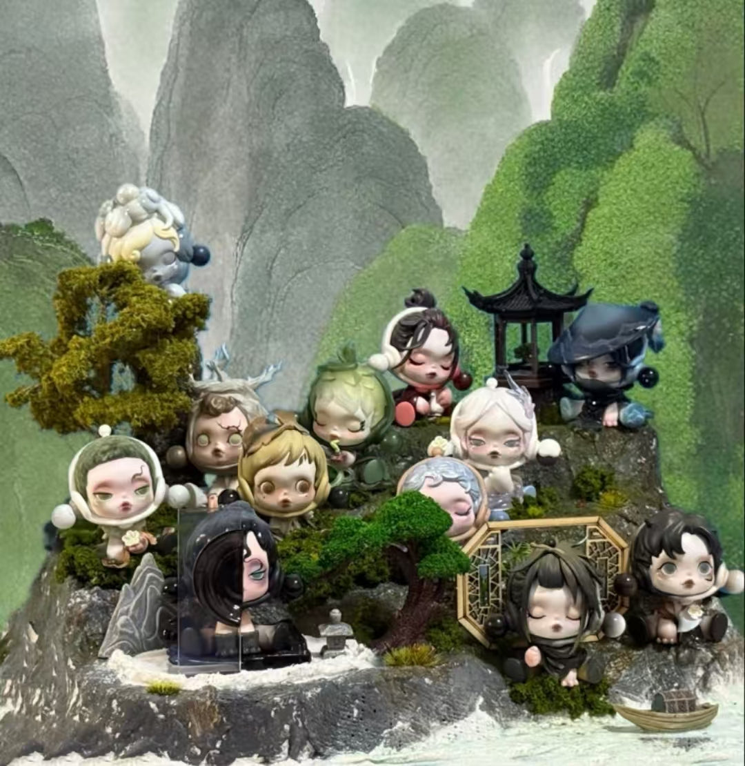 SKULLPAND The Ink Plum Blossom Series Figures