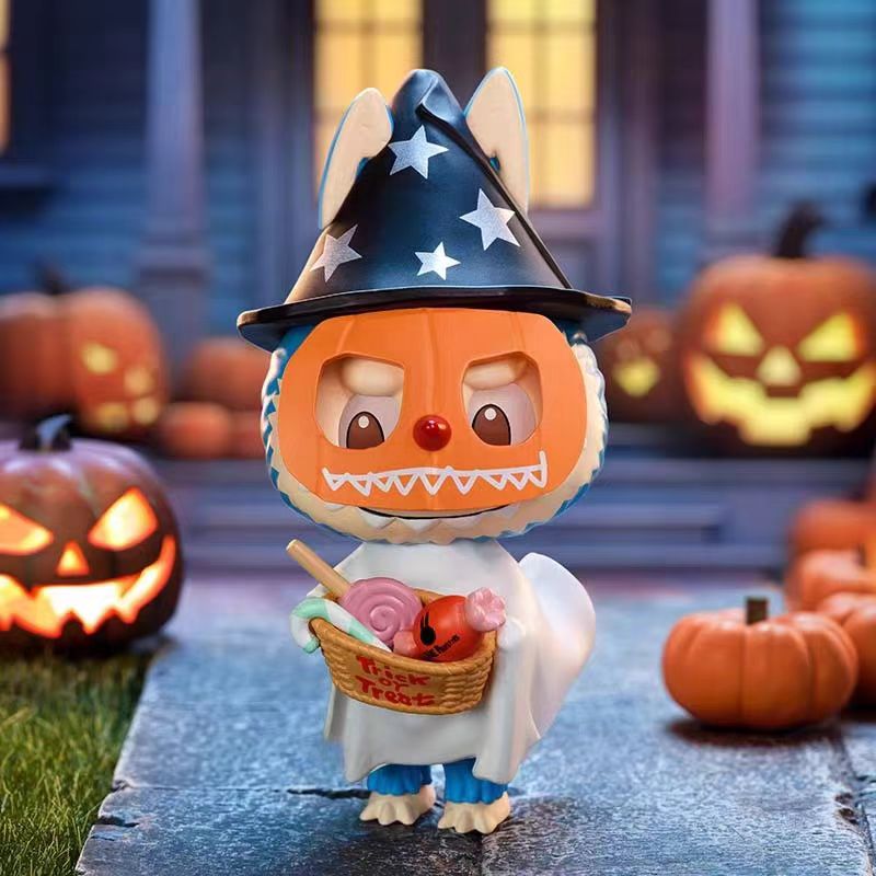 LABUBU Trick or Treater Figure