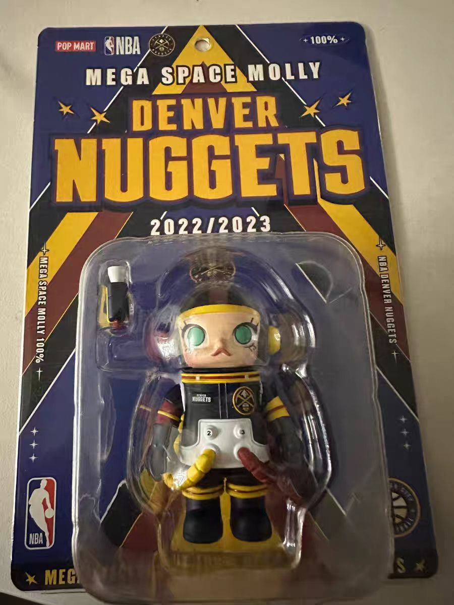 Mega Space Molly 100% NBA series(pre order)