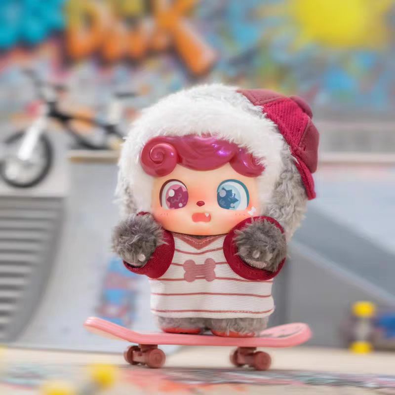 Q kid OUTDOOR ACTIVITIES Plush pendant