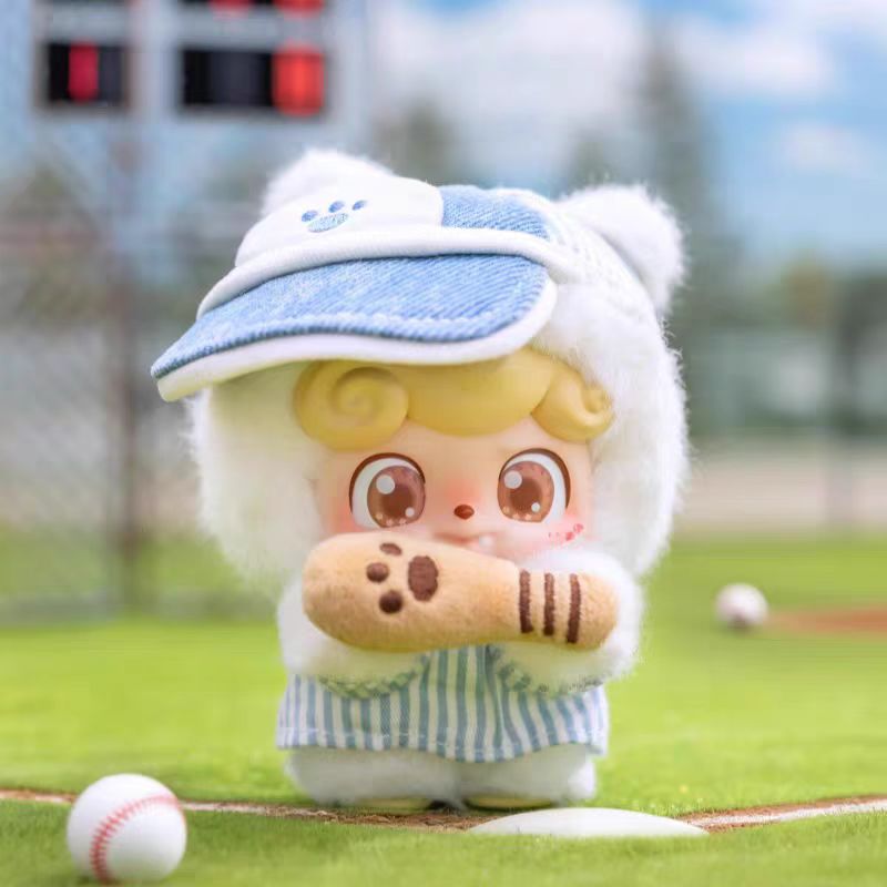 Q kid OUTDOOR ACTIVITIES Plush pendant