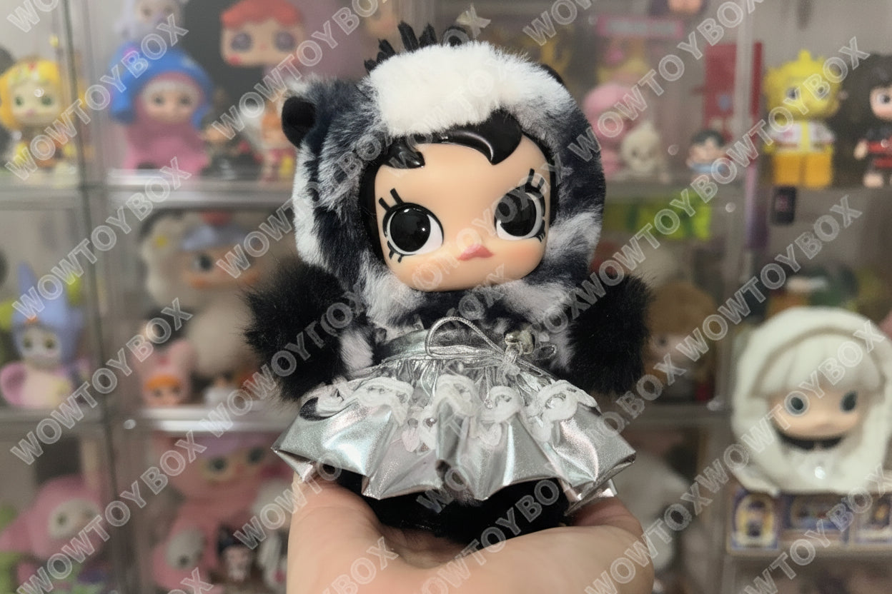 Molly DIY( plush$40+ change eyes color $10)-preorder-customize time around 4-5 days