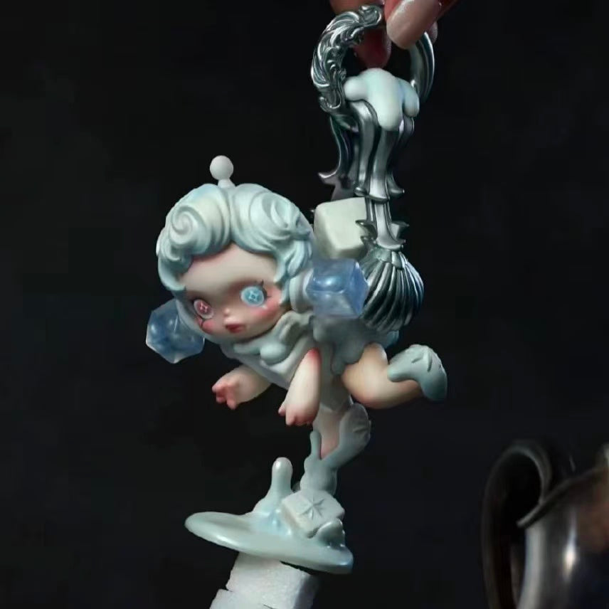 SKULLPANDA The Feast Begins Series Figures