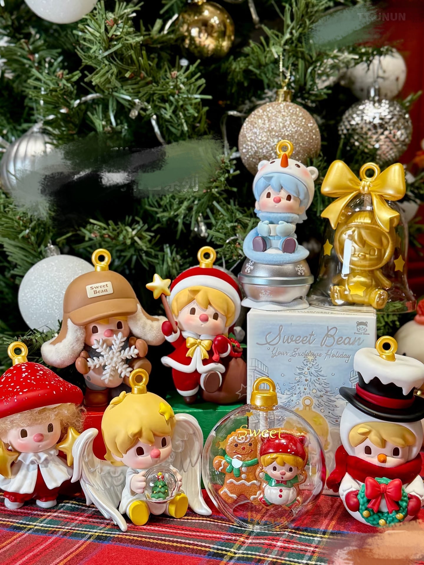 Sweet Beans Your Christma holiday series figures