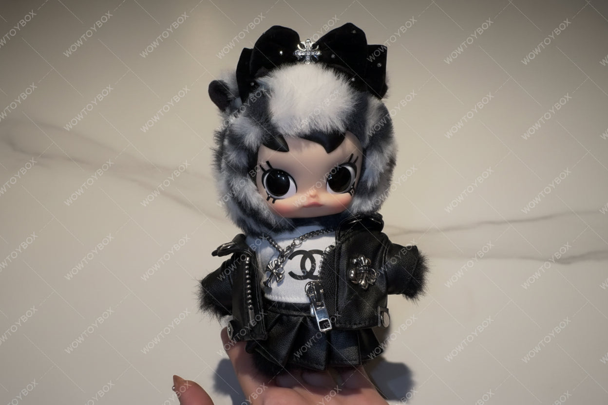 Molly DIY( plush$40+ change eyes color $10)-preorder-customize time around 4-5 days