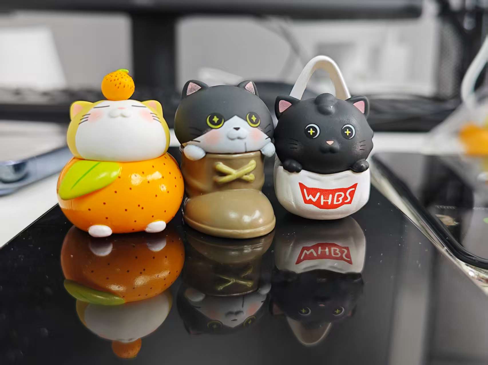 Curious Playful Cat popbean